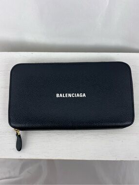 BALENCIAGA Cash Continental Leather Zip around Long Wallet